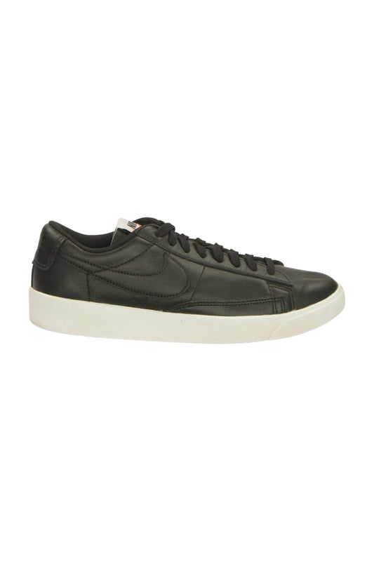 Nike - Turnschuhe & Sneakers - Damen - 39